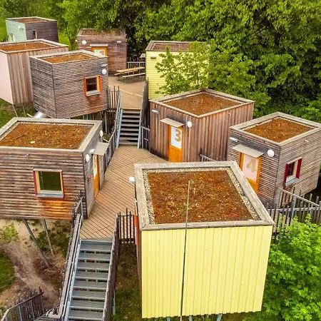 旅馆 Hohenstaufen 格平根