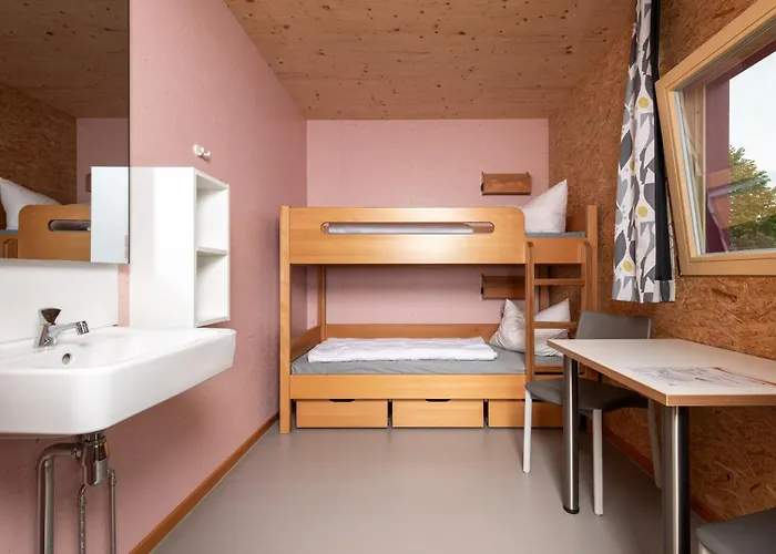 بيت شباب Hohenstaufen *